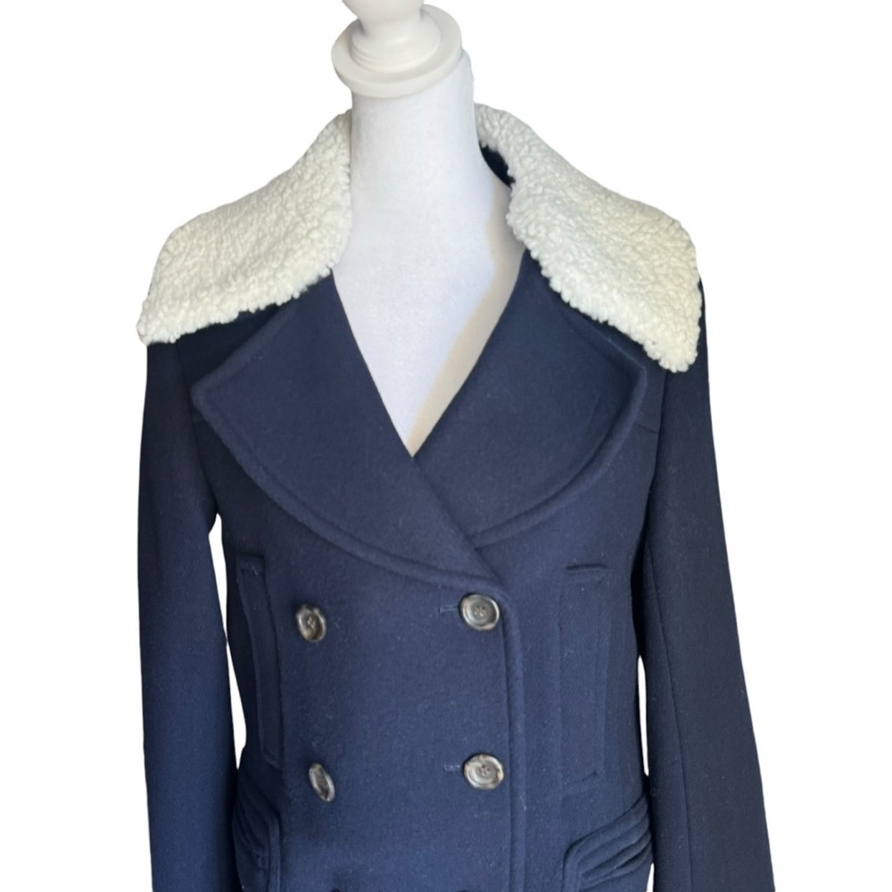 J. Crew - Peacoat in Italian Stadium Cloth Wool Coat Sz 6 - Picture 3 of 11
